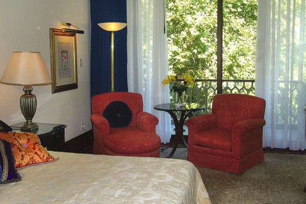 Doppelzimmer mit Gartenblick Doppelzimmer mit Gartenblick