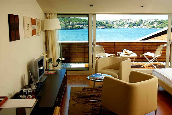 Doppelzimmer mit Terasse zum Bosporus Doppelzimmer mit Terasse zum Bosporus